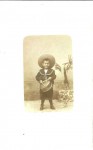 l enfant au chapeau et tambour