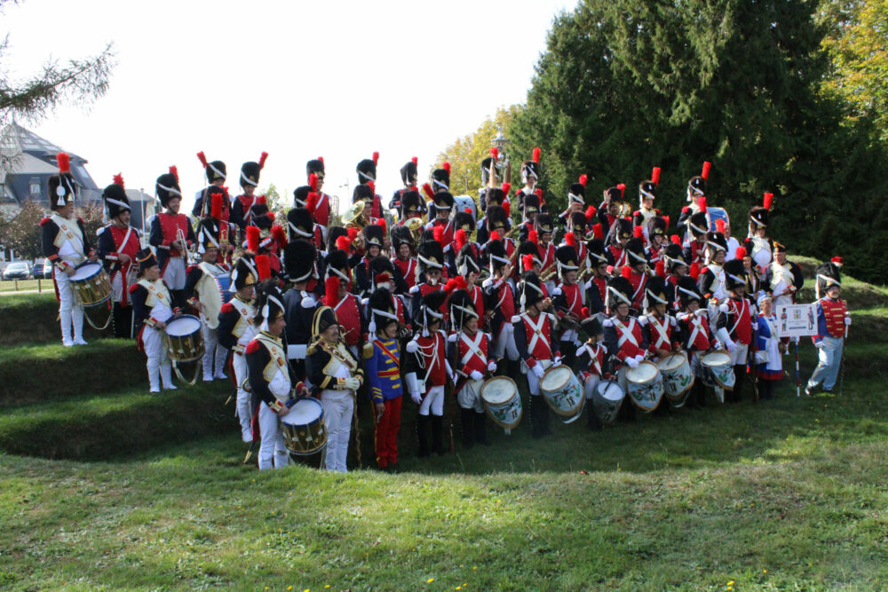 Tambours de fanfare: Tambour de marche 10 pouces